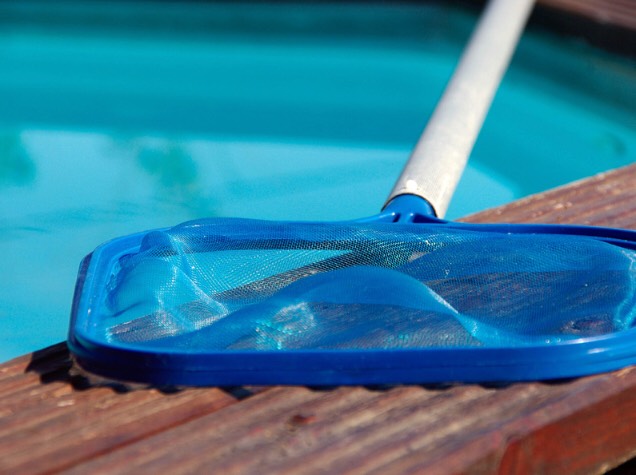  Pool Cleaning